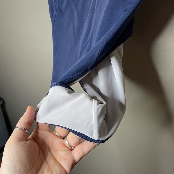 Lively Stylish Two-Tone Swimsuit Size S - Picture 6 of 8